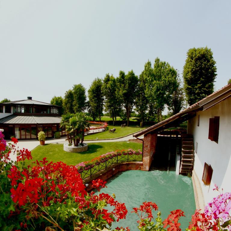 Hotel Novarello Granozzo con Monticello Exterior photo